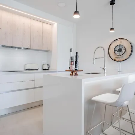Nerva By Interhome דירה